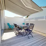 Le Repos De La 900 M