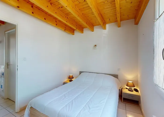 Le Repos De La 900 M *